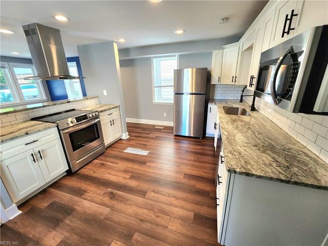 1317 Summit AVE, Portsmouth, VA 23704