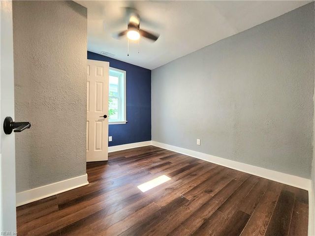 1317 Summit AVE, Portsmouth, VA 23704