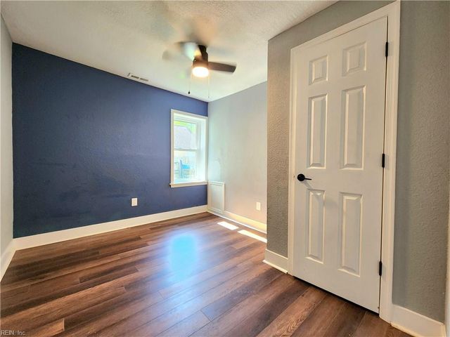 1317 Summit AVE, Portsmouth, VA 23704