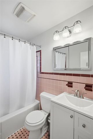 2726 West Livingston Street, Allentown City, PA 18104
