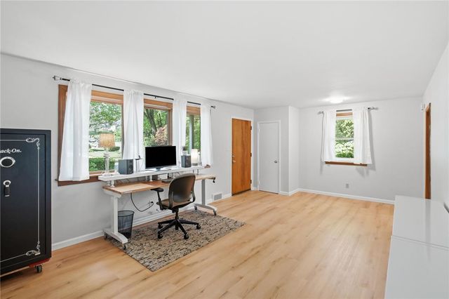 2726 West Livingston Street, Allentown City, PA 18104