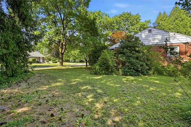 2726 West Livingston Street, Allentown City, PA 18104