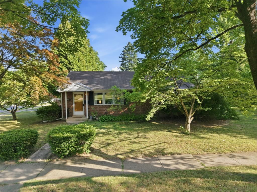 2726 West Livingston Street, Allentown City, PA 18104