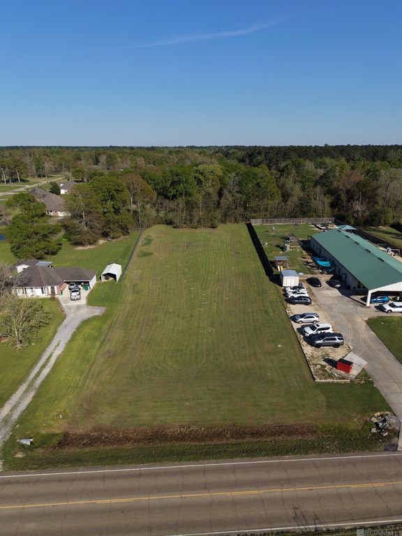 31316 N Corbin Rd, Walker, LA 70785