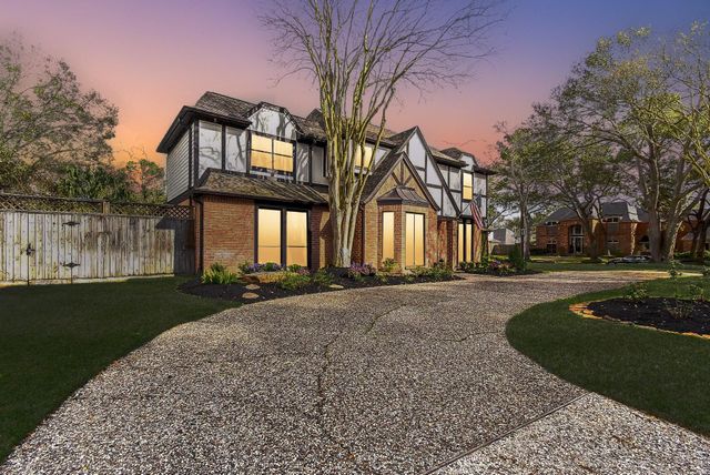 1811 Fieldbriar Drive, Katy, TX 77450