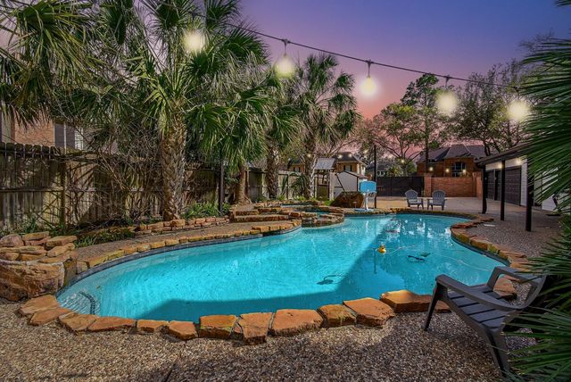 1811 Fieldbriar Drive, Katy, TX 77450