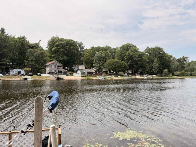 961 Lake Drive, Harrison, MI 48625
