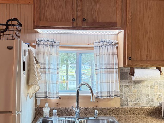 961 Lake Drive, Harrison, MI 48625