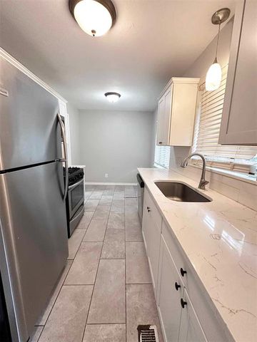 4307 N Indiana Avenue, Oklahoma City, OK 73118