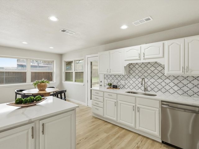 3716 Sweetbriar Lane, Colleyville, TX 76034