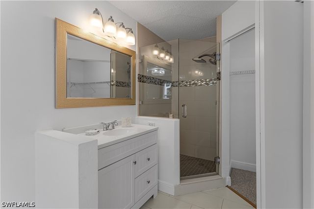 12561 Equestrian CIR 816, Fort Myers, FL 33907