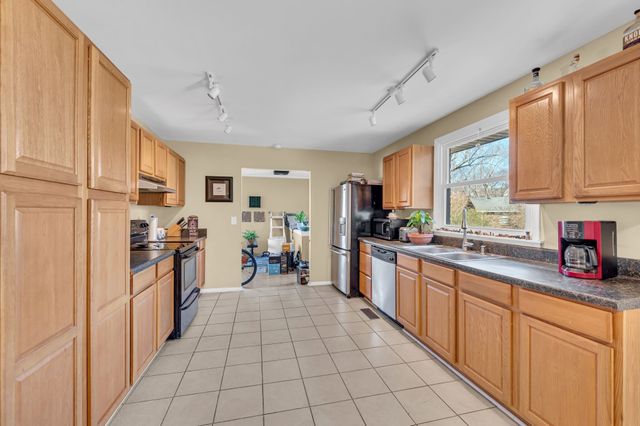 5122 Edmondson Pike, Nashville, TN 37211