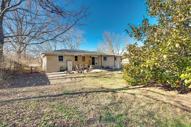 5122 Edmondson Pike, Nashville, TN 37211