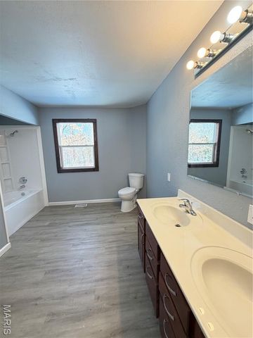 91 County Road 4237, Salem, MO 65560