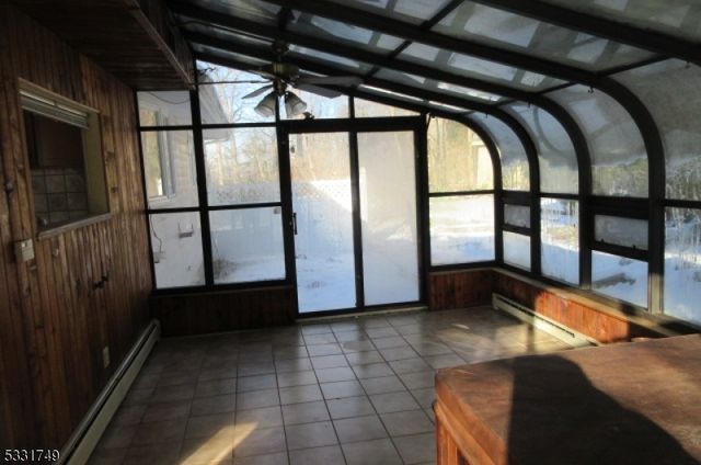 11 Overlook Ter, Ringwood Boro, NJ 07456