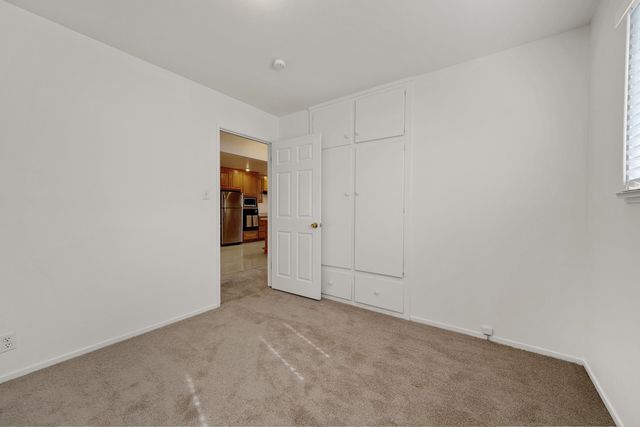 24825 Santa Clara St, Hayward, CA 94544