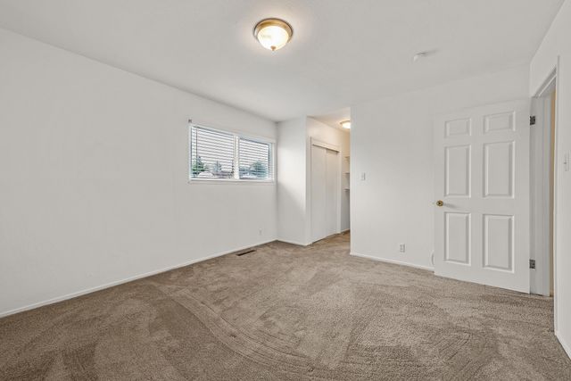 24825 Santa Clara St, Hayward, CA 94544