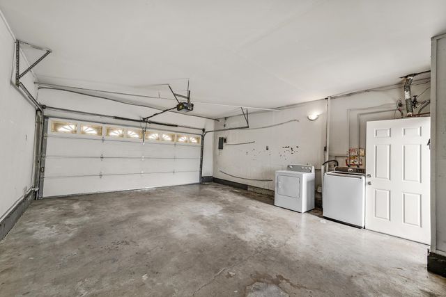 24825 Santa Clara St, Hayward, CA 94544