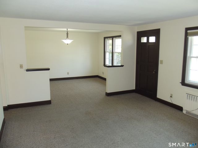 192 Wells Street, Manchester, CT 06040