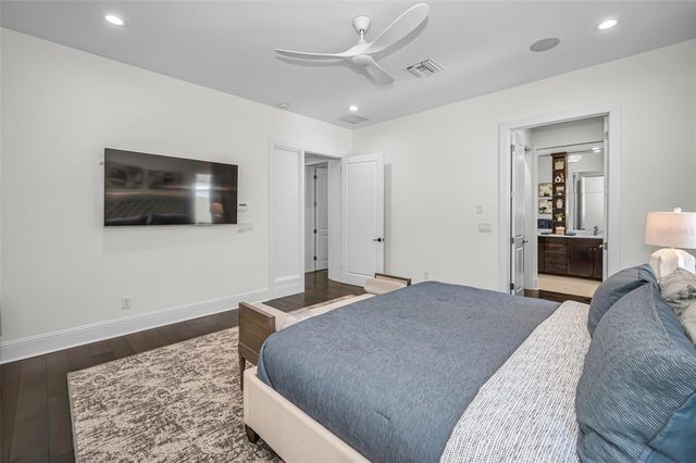 1710 BRIGHTWATERS BOULEVARD NE, St Petersburg, FL 33704