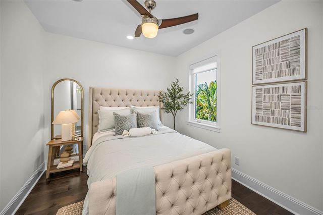 1710 BRIGHTWATERS BOULEVARD NE, St Petersburg, FL 33704
