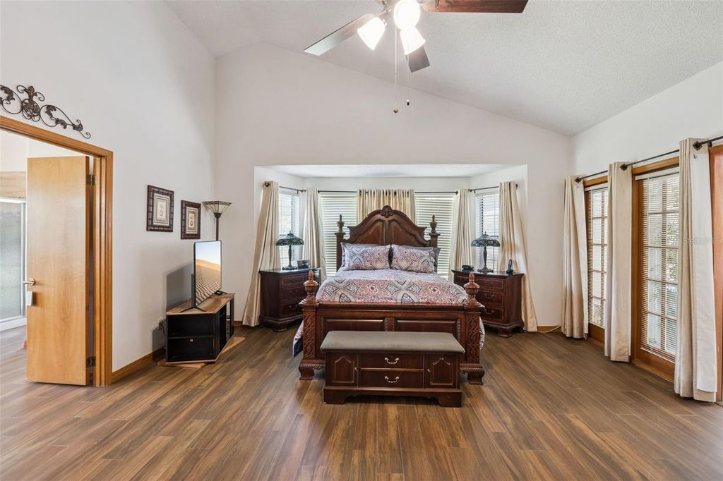 Image 31 of property listing at 2512 TRYON PLACE, Windermere, FL 34786