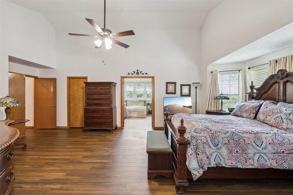 Image 33 of property listing at 2512 TRYON PLACE, Windermere, FL 34786