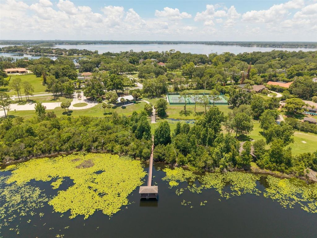 Image 61 of property listing at 2512 TRYON PLACE, Windermere, FL 34786