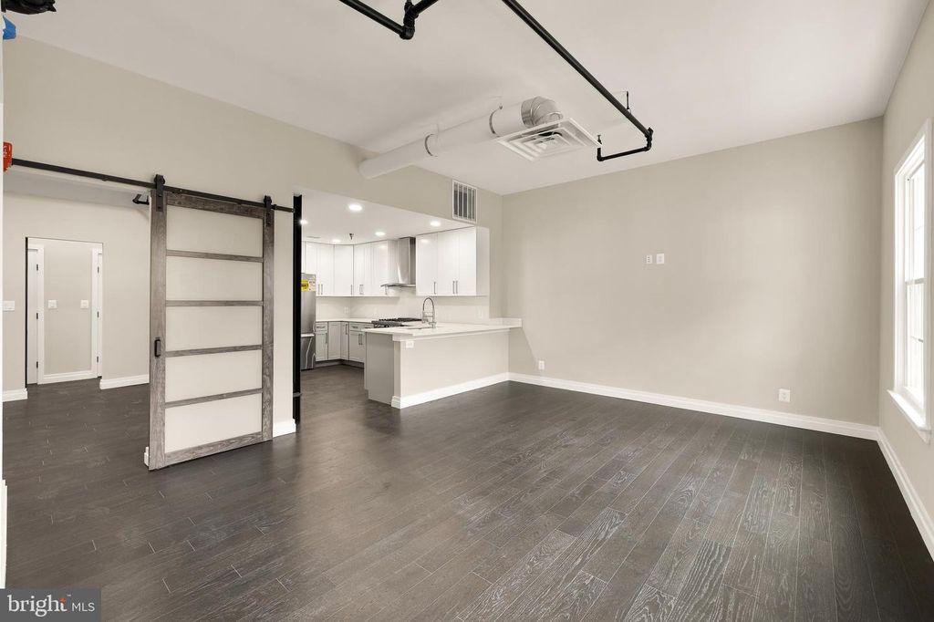1225 KING ST #300, Alexandria, VA 22314