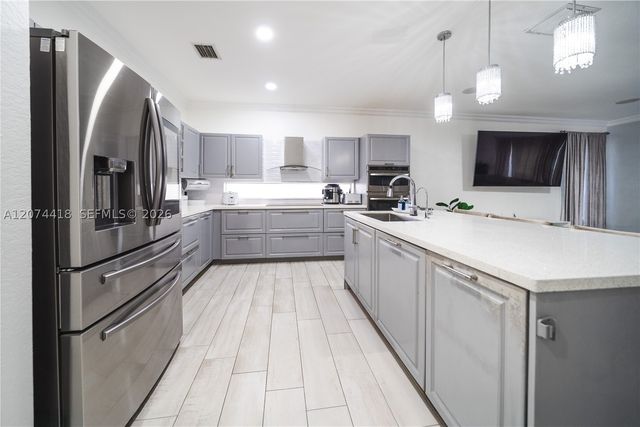 15792 SW 24th St, Miramar, FL 33027