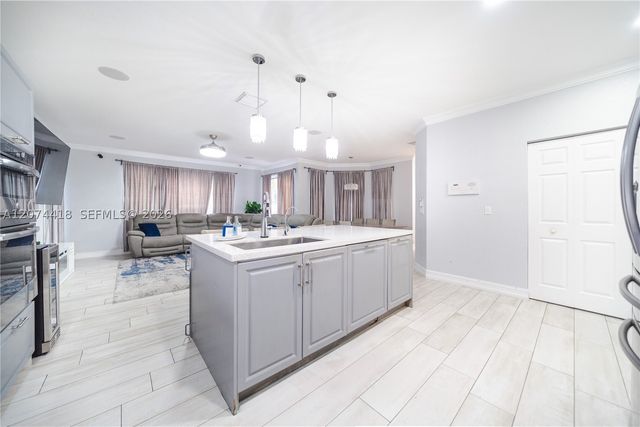 15792 SW 24th St, Miramar, FL 33027