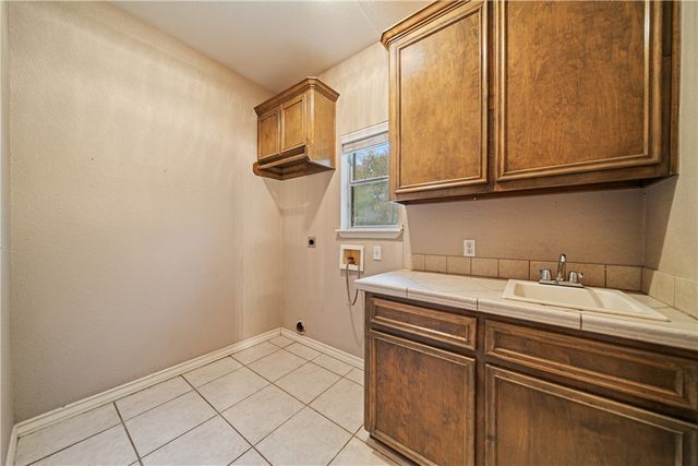 7505 Lourdes St, Corpus Christi, TX 78414