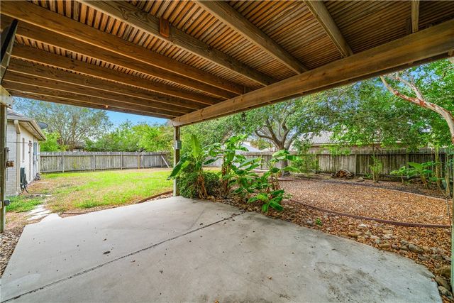 7505 Lourdes St, Corpus Christi, TX 78414