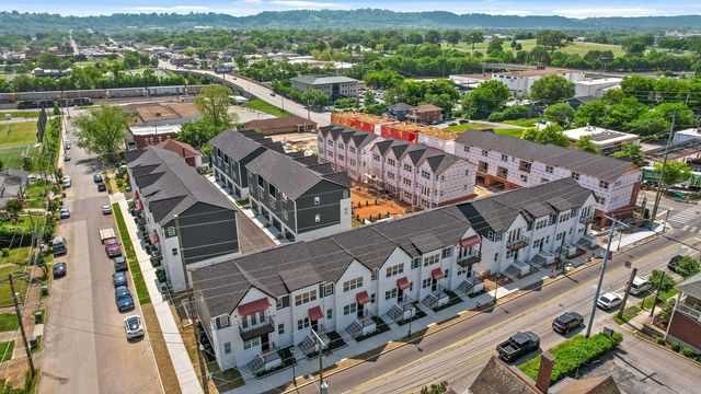 779 Bespoke Way 9, Chattanooga, TN 37403