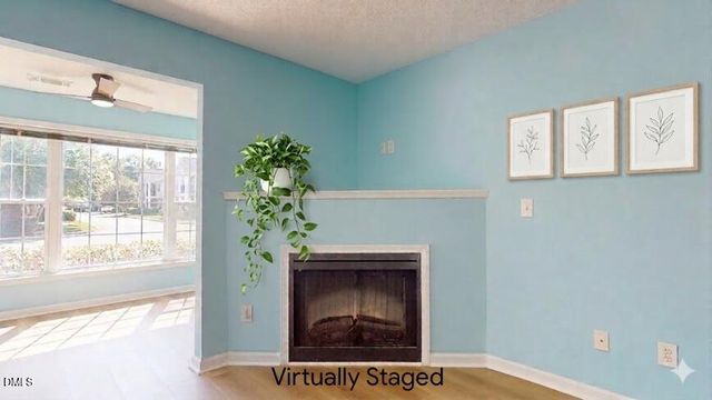 2501 Hunstcroft 100, Raleigh, NC 27617