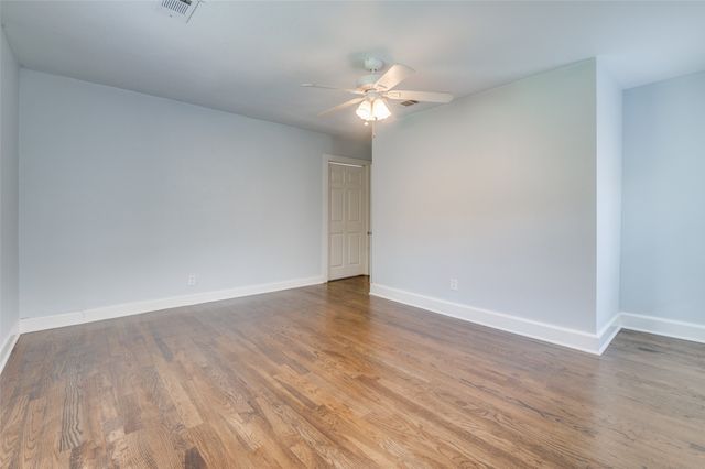 511 Archer Avenue, Cockrell Hill, TX 75211