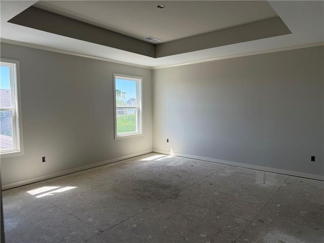 19799 W 114th Place, Olathe, KS 66061