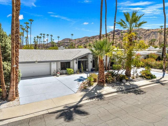 2082 S Madrona Drive, Palm Springs, CA 92264