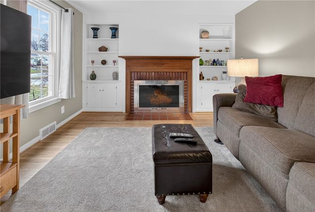 60 Hilltop Road, Greece, NY 14616