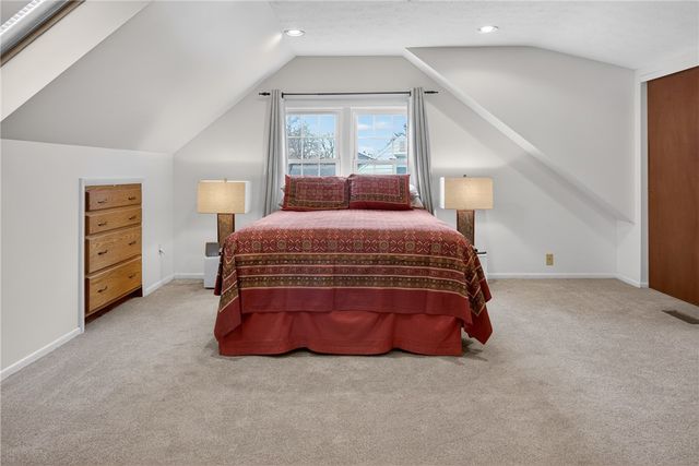 60 Hilltop Road, Greece, NY 14616