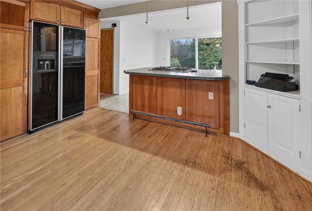 60 Hilltop Road, Greece, NY 14616