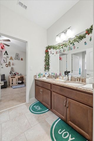 136 CASA BELLA BLVD, Deland, FL 32724