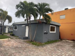 2131 Lincoln Street A, Hollywood, FL 33020