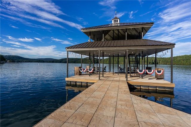 114 Council Oak Loop, Waleska, GA 30183