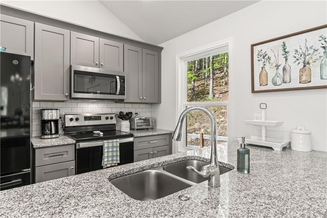 114 Council Oak Loop, Waleska, GA 30183