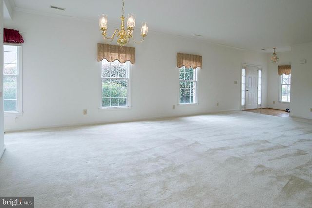 9214 SAINT ANDREWS LN, Fredericksburg, VA 22408