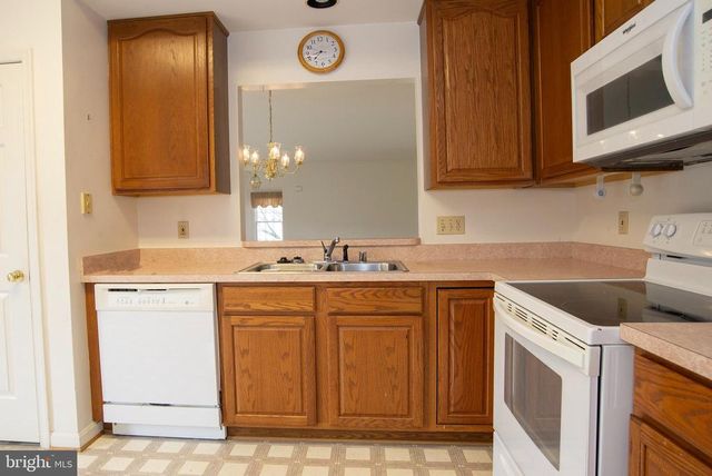 9214 SAINT ANDREWS LN, Fredericksburg, VA 22408