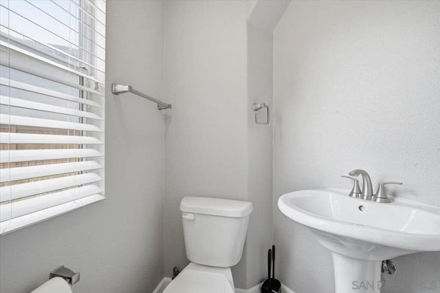 37200 Moonbeam, Murrieta, CA 92563