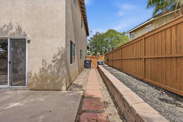 37200 Moonbeam, Murrieta, CA 92563