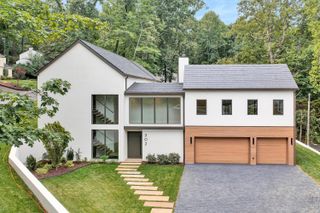 302 Cassell LN, Roanoke, VA 24014